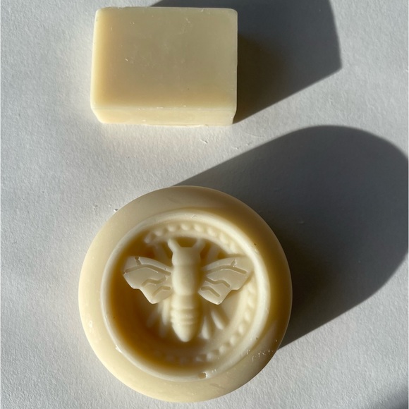 Lavender Geranium Shea Face Bars (2 rounds+1 Rectangle travel size, 3.5oz total) - Picture 10 of 11
